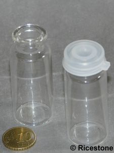 1l) Bouteille en verre de contenance 17cc avec large goulot.