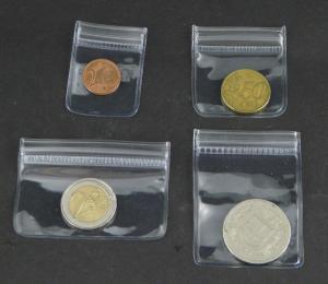 Il existe de nombreuses dimensions de sachets de numismate pour pices de collections