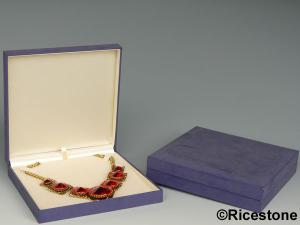 Boîte écrin Coffret en Velours pour Collier Chaîne Parure Bijoux Perles Cadeau 