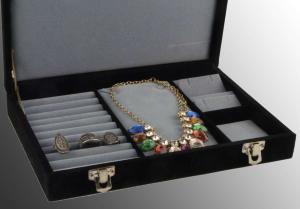2a) Coffret luxe 18x26 cm, multi-bijoux.