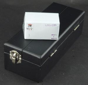 Coffret de rangement et transport de gemmes et un paquet de plis de pierres