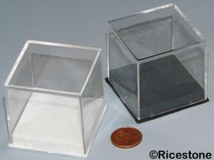 2ba) Boite plastique pour minéraux PM2, 42 x 42 x 38 mm.
