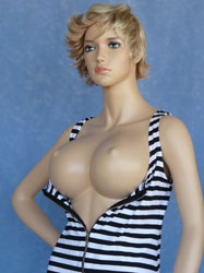 Lea mannequin sexy