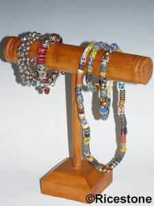 8a ) Présentoir artisanal Bois pour bracelet, un étage. 