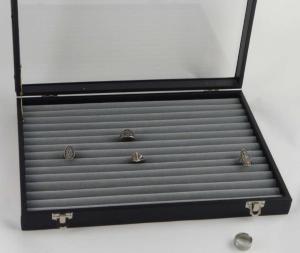Coffret de bagues 25x35 cm int�rieur rouleau gris pour bagues