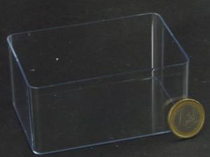 3b) Plateau-contenant, coupelle plastique 94 mm x 64 mm.