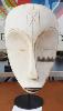 1a) Support présentoir hauteur 39 cm pour masque de collection. 