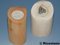 Prsentoir artisanal en bois pour bague BBC5