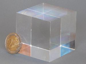 5e) Cube présentoir, support acrylique 5x5x5 cm