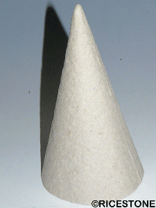 00) Cône en papier mâché pour présentation de montres  H=16 cm.