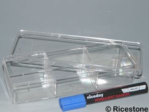 4c) Boite Plastique transparente 19 x 7cm, 3 compartiments.