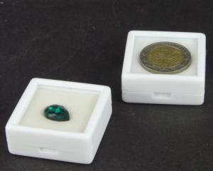 Boite de gemmologie-bijouterie 4x4 cm blanche