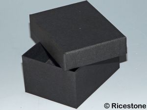 3b) Boite carton 6x8x4 cm de minéralogie pour minéraux