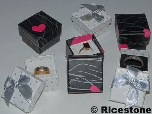 1) 10x Boites cadeau à bague, 4x4 cm couvercle cloche 