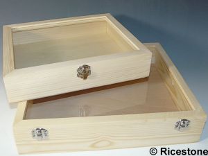 2) Coffret bois naturel <BR>28x33x7cm, sans compartiment