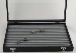 7e) Coffret 26x36 cm luxe pour bagues (Système à sillon).