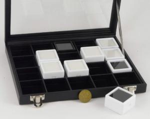 7a) Coffret haut, vitré à charnière pour 20x boîtes à gemmes 4x4 cm.