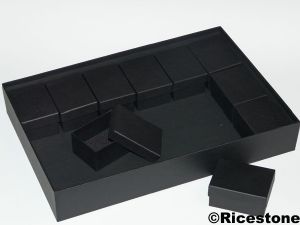 5a) Flat carton 27x39x8 cm <B>AVEC </B>boites pour minéraux