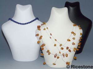 2a) Buste forme humaine pour collier, Porte-bijoux H=19cm