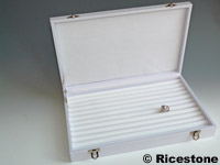 Coffret blanc couvercle borgne pour bagues