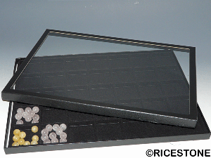 4p6) Boîte "Riker" 31x41 cm + Flocage noir 35 compartiments