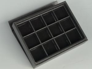 1b) Coffret avec 12x casiers de 3x3 cm pour collection.