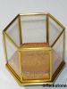 4d) Mini-Vitrine hexagonale, en bois et verre