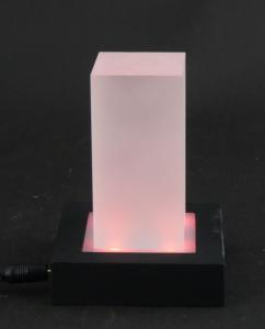 Socle lumineux, lumire multicolore diffuse et puissante