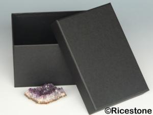 3i) Boite carton 12x18x10 cm pour échantillon de minéraux de collection.