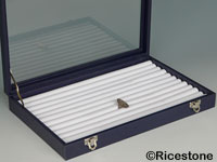 Coffret bleu couvercle vitr pour bagues