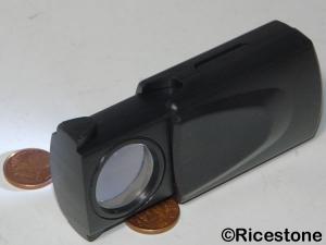 3a) Loupe 30 X 21 éclairante.