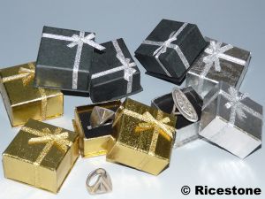 1c) 10x Boite cloche carton 4x4 cm Packaging cadeau bague. 