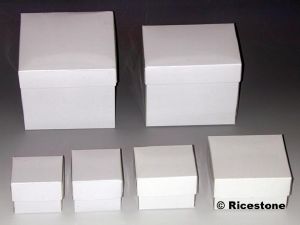7) Boîtes minéraux en carton et cartonnage