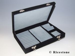 2a) Coffret luxe 18x26 cm, bagues, boucle d'oreille et collier.