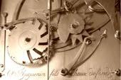 3) ANTIQUE CLOCKS - PENDULANTIC