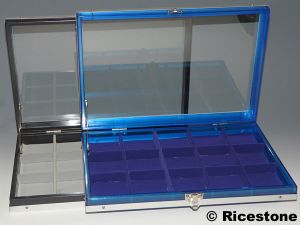 7c) Coffret-écrin 25x35cm pour objets et bijoux, 15 compartiments.