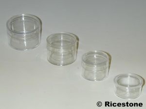 3) BOITE Ronde PLASTIQUE de rangement