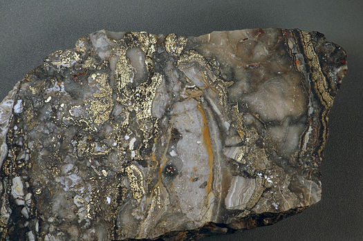 Minerai d'or de haute qualité 